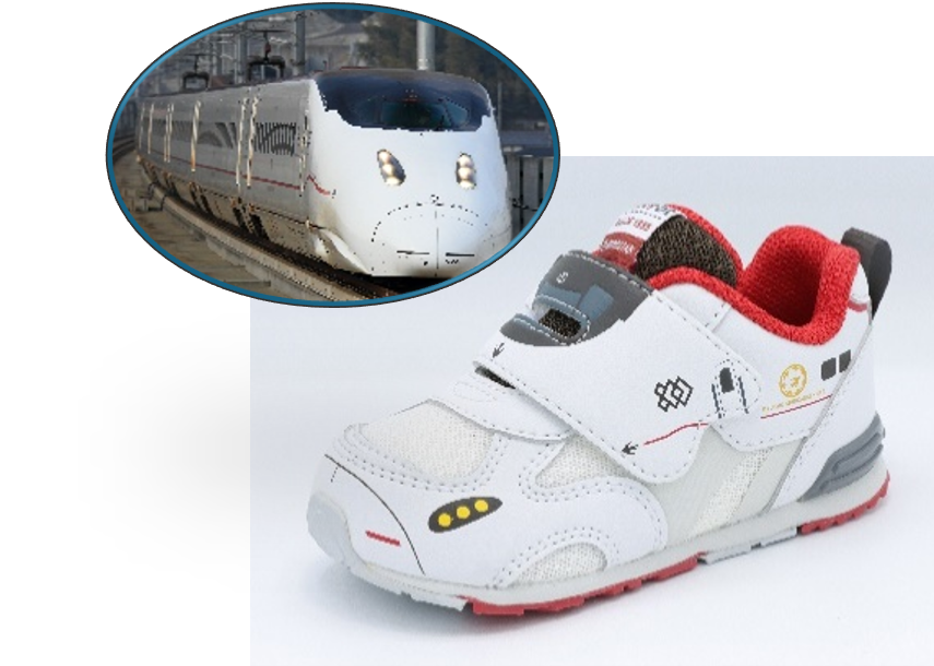 JR九州の列車×Carrot®キッズシューズ第2弾！人気列車が特別な一足に。