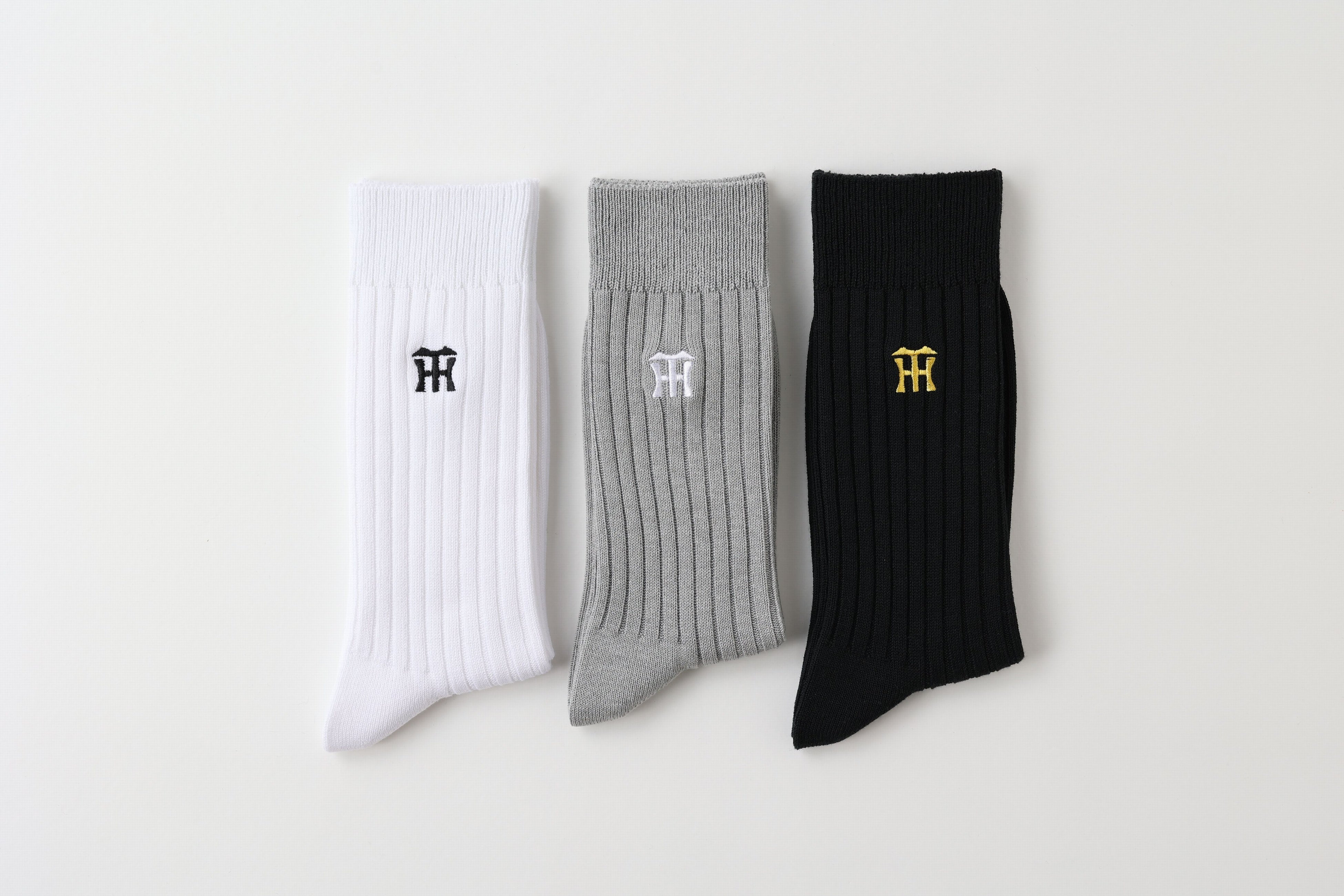 ③HT刺繡　25～27cm