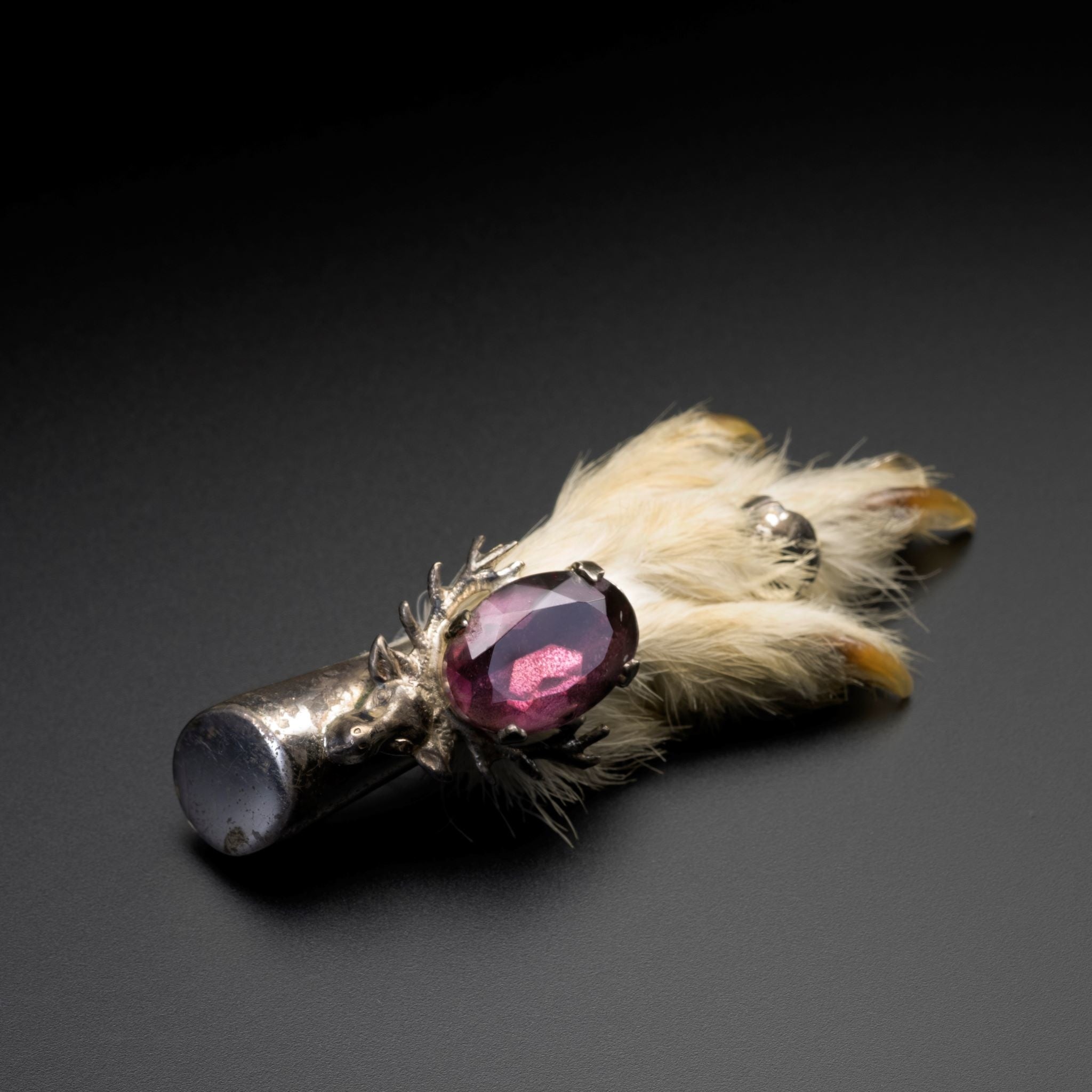 ライチョウの足のブローチ、スコットランドWBS (Ward Brothers) 工房、1953年、アクセサリーミュージアム蔵