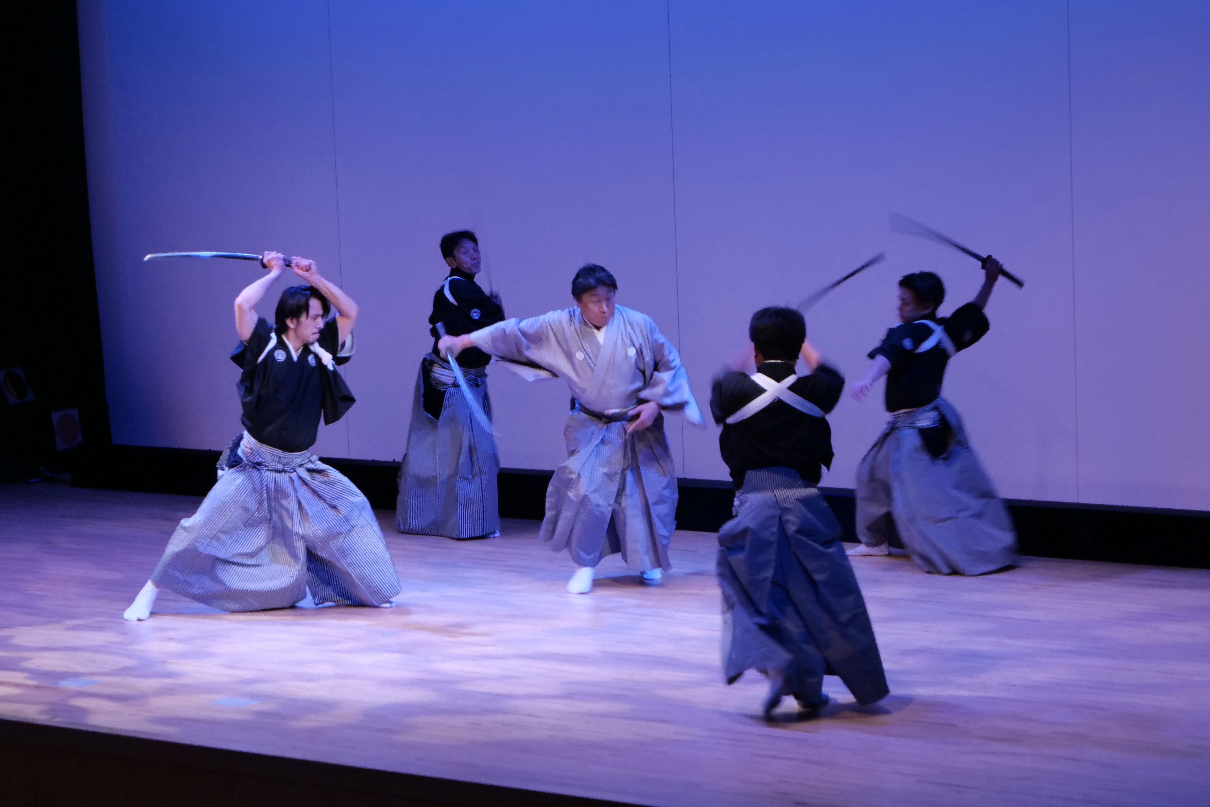 伊吹謙太朗（俳優・殺陣師）ほか