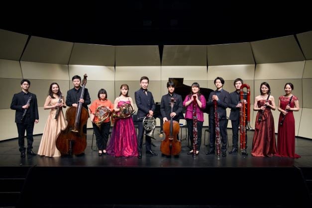 第8回演奏会より ©平舘平