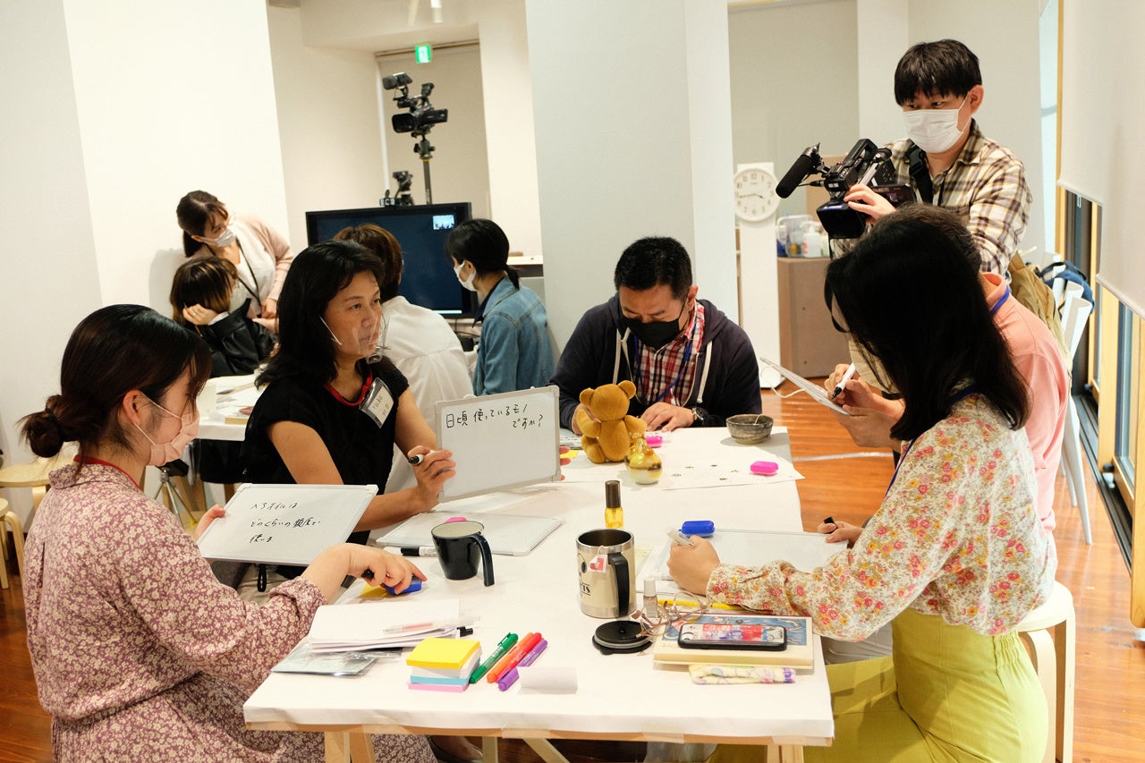 ワークショップの様子　1日目　撮影：工藤 葵　画像提供：東京都渋谷公園通りギャラリー