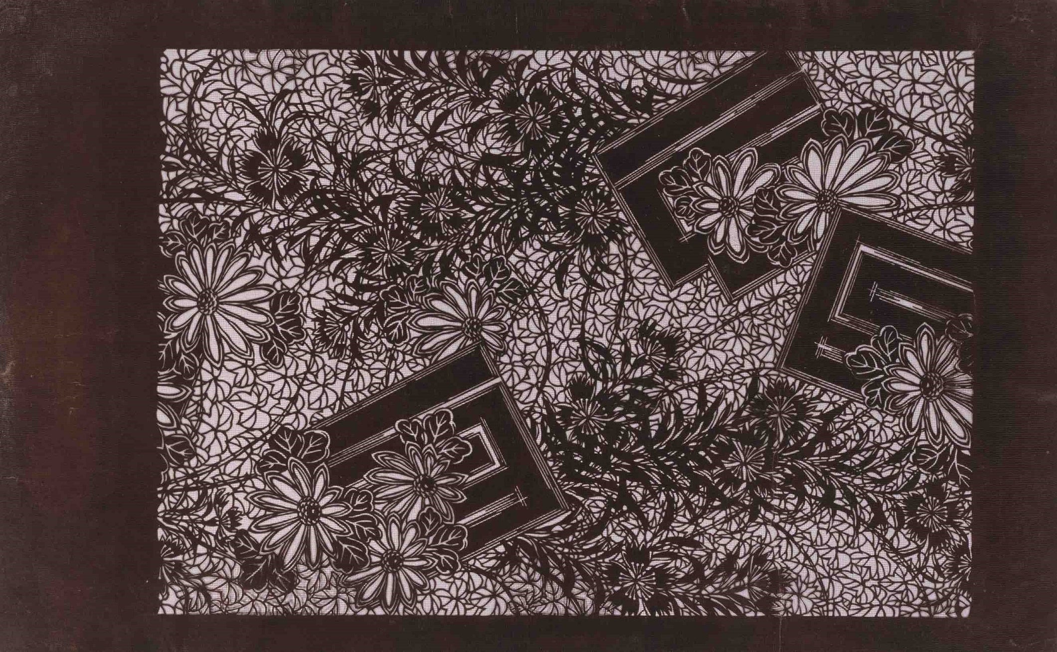 《長板中形型紙 源氏香に菊》 明治～大正時代 20世紀　 東京都江戸東京博物館蔵