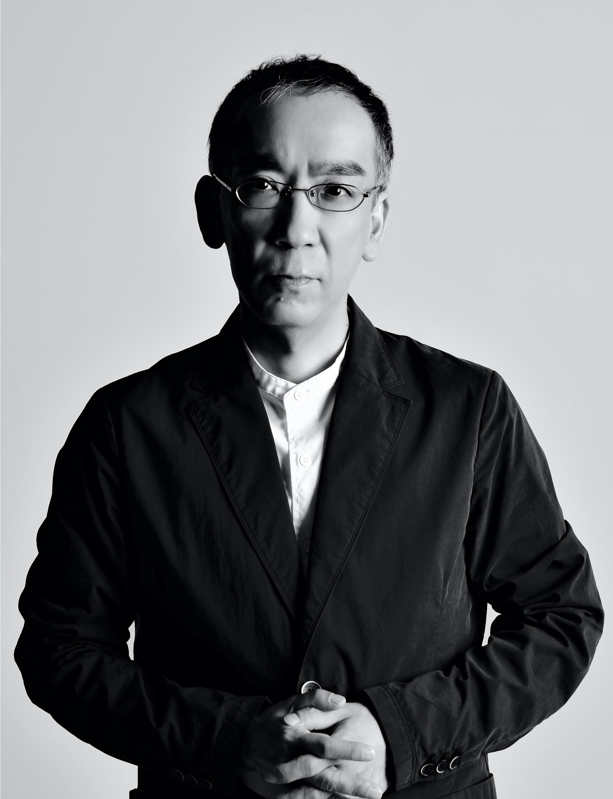 新垣隆（ピアノ）