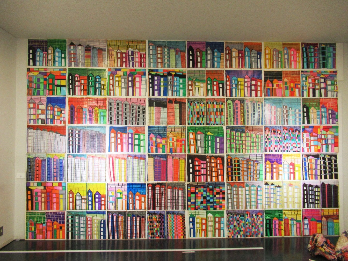 佐藤慶吾《ホテル》1998-2005年頃　 NPO法人グループ彩　生活工房蔵　撮影・提供：NPO法人グループ彩　生活工房