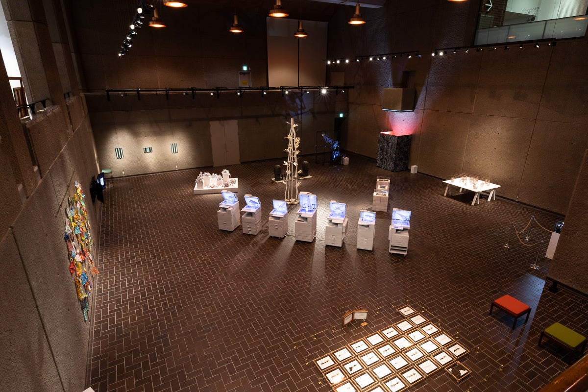 都美セレクション グループ展 2021「体感A4展」会場風景　 撮影：山中慎太郎（Qsyum!）