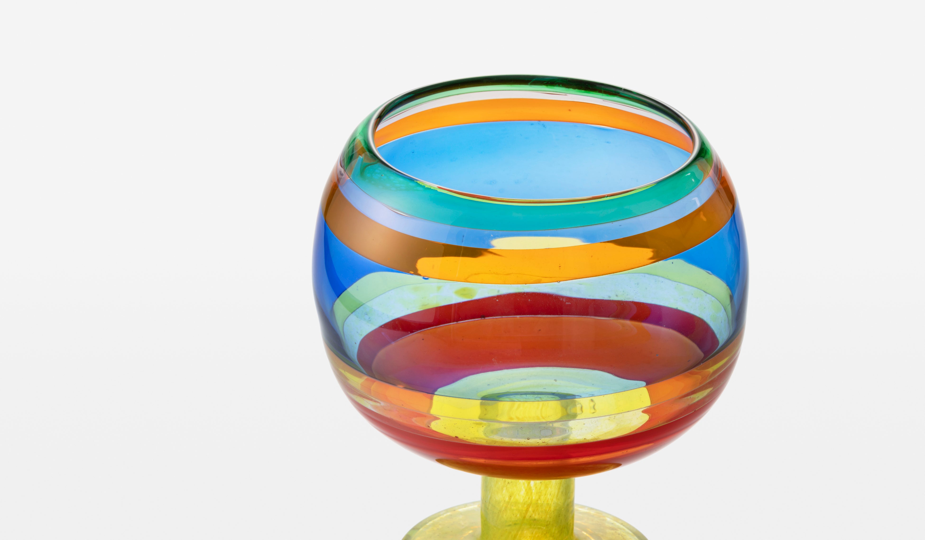 カイ・フランク《アートグラス、ユニークピース》1970年代前半　ヌータヤルヴィ・ガラス製作所