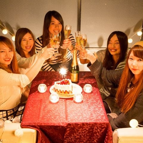 Ark Lounge 新宿西口店