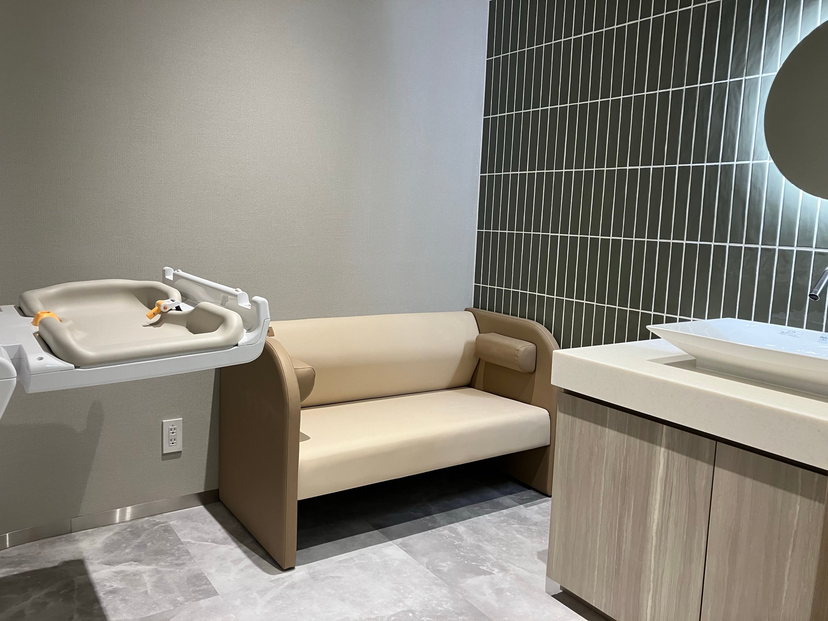 ベビーケアルーム