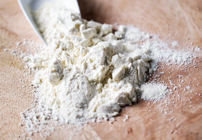 「食物繊維（オオバコ種皮粉末）」と「オリゴ糖（イソマルトオリゴ糖）」も入っています