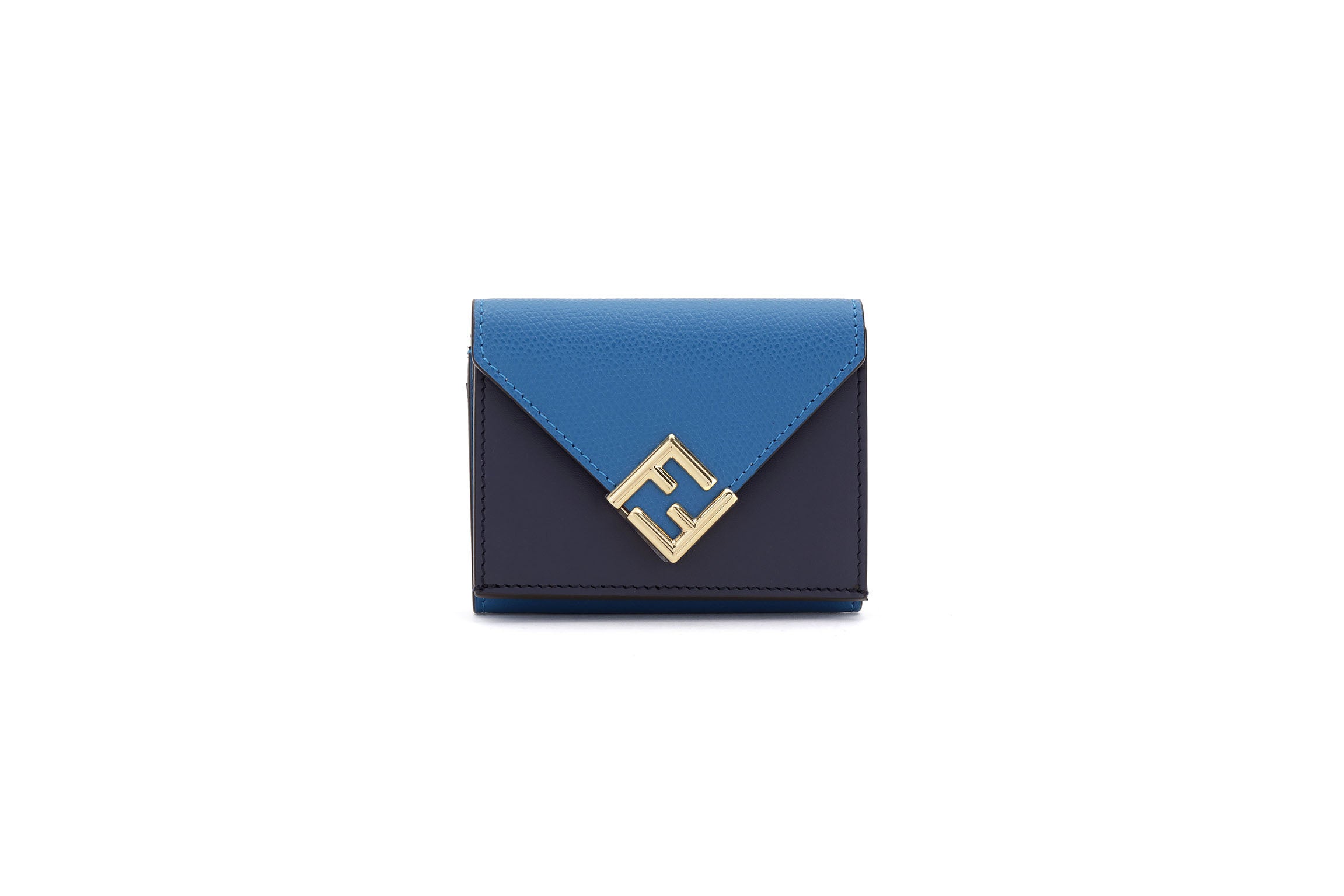 フェンディ、新作スモールレザーグッズ「FF キューブ」を発売