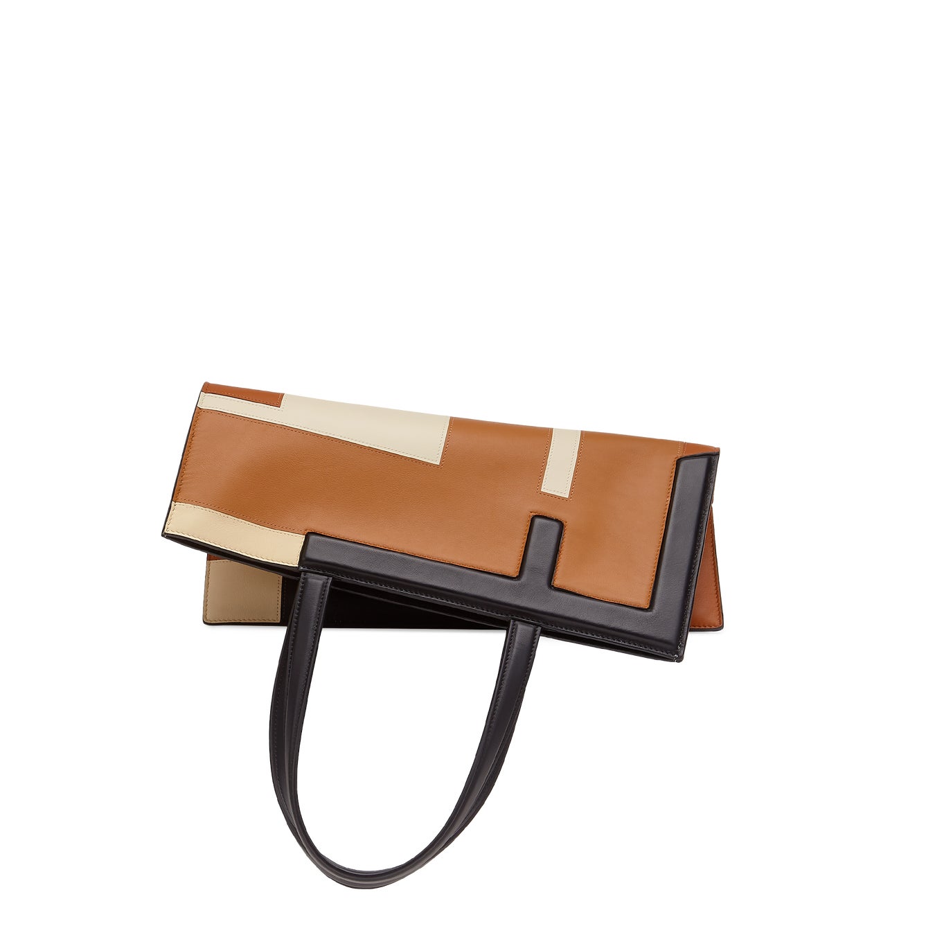 FENDI フリップ ミディアム レザーバッグ フェンディ、トランスフォーマブルな新作「フェンディ フリップ