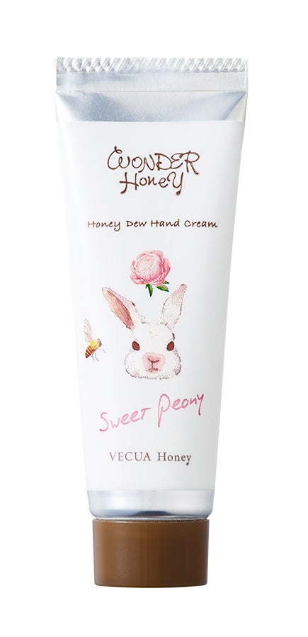 〔スウィートピオニー〕ピオニーの 瑞々しくスウィートな香り。 大人可愛いガールな気分で。