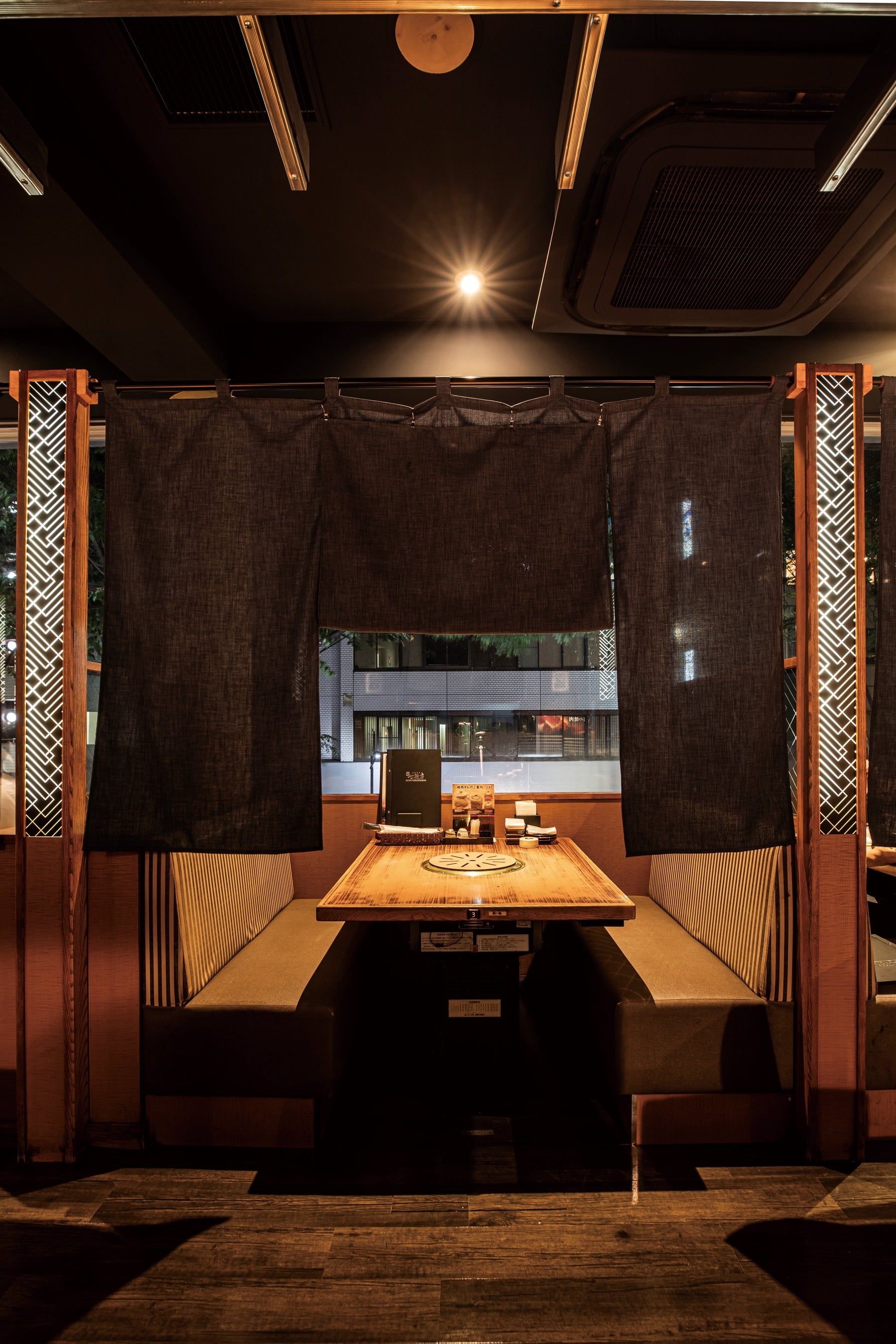 プライベート感のある4名様席