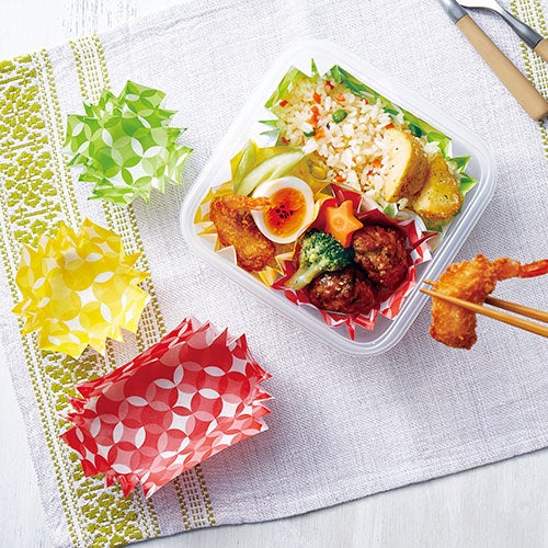 お弁当箱は保存容器派の人増加中 深さのある保存容器にピッタリ 抗菌もっと深いぃおべんとケース が新登場 彩りもプラスで保存容器弁当 が映える 東洋アルミエコープロダクツのプレスリリース お弁当箱は保存容器派の人増加中 深さのある保存容器にピッタリ 抗菌もっと深いぃおべんとケース が新登場 彩りもプラスで保存容器弁当 が映える 東洋アルミエコープロダクツのプレスリリース