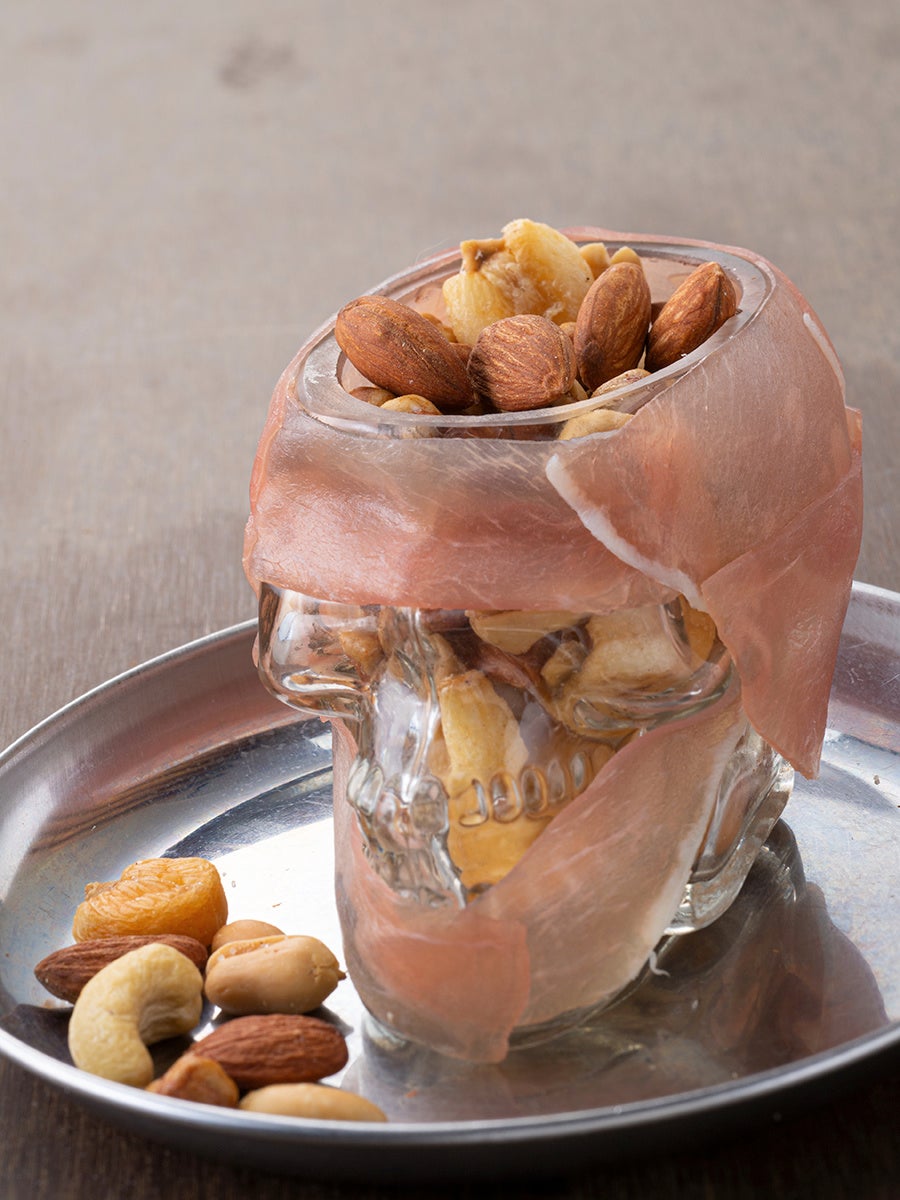  「目覚めし始祖の血脈」～生ハム・ナッツ～