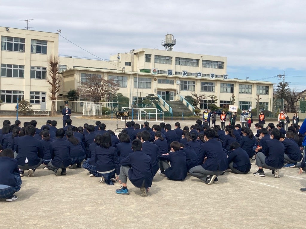 山田校長による講評