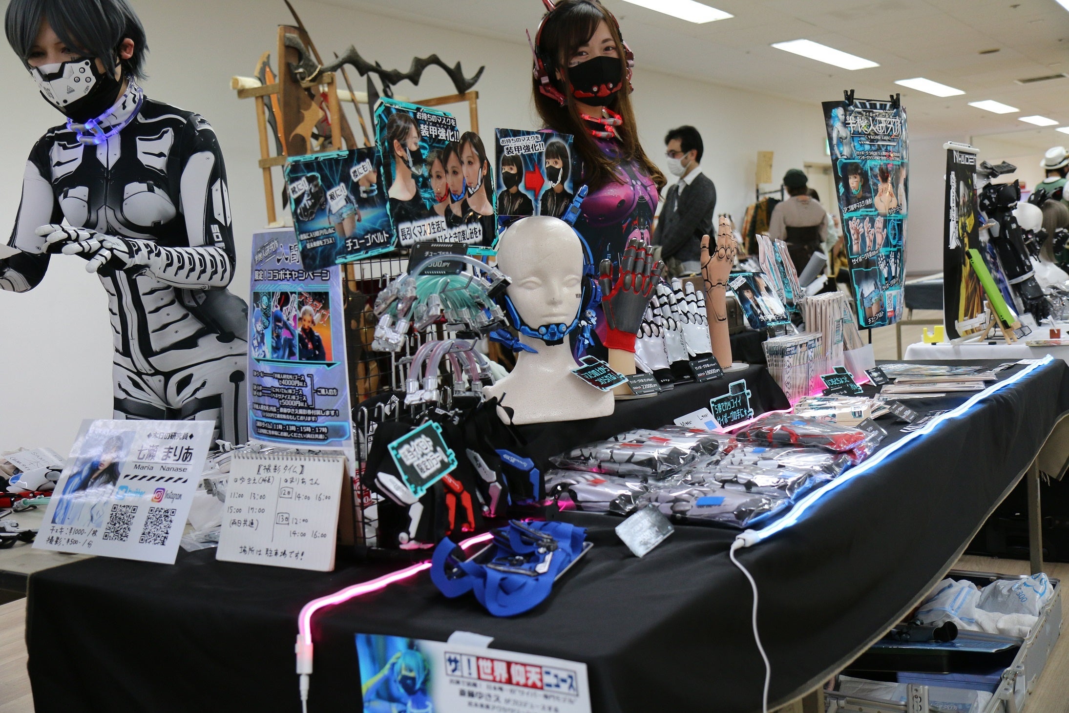 丸広入間店でのハイドメイド作家による展示即売会