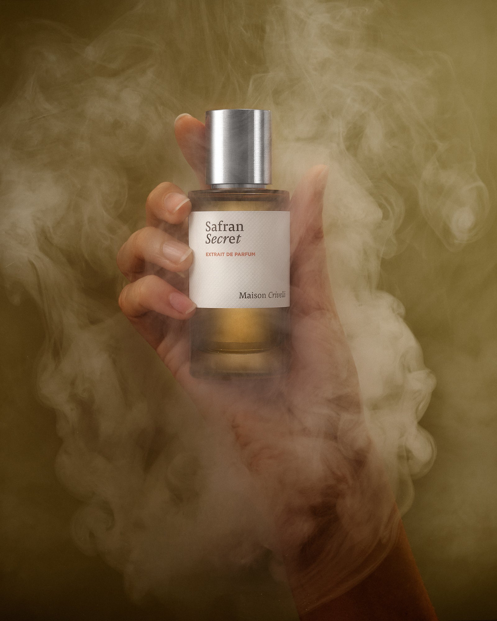 調合が完全に秘密。親密なつながりをもたらす新作フレグランス