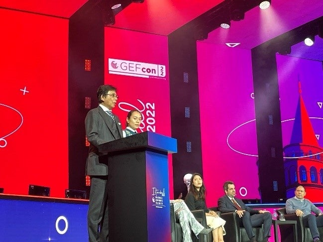 コンベンションでは、JeSU・岡村会長もeスポーツの展望について講演しました。