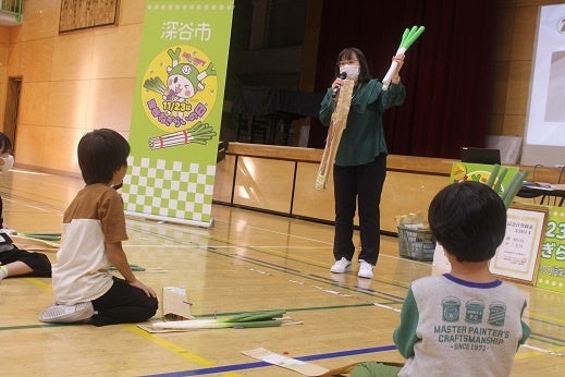 【１０月３１日（火）に川本南小学校で出前授業を実施した様子】（1）