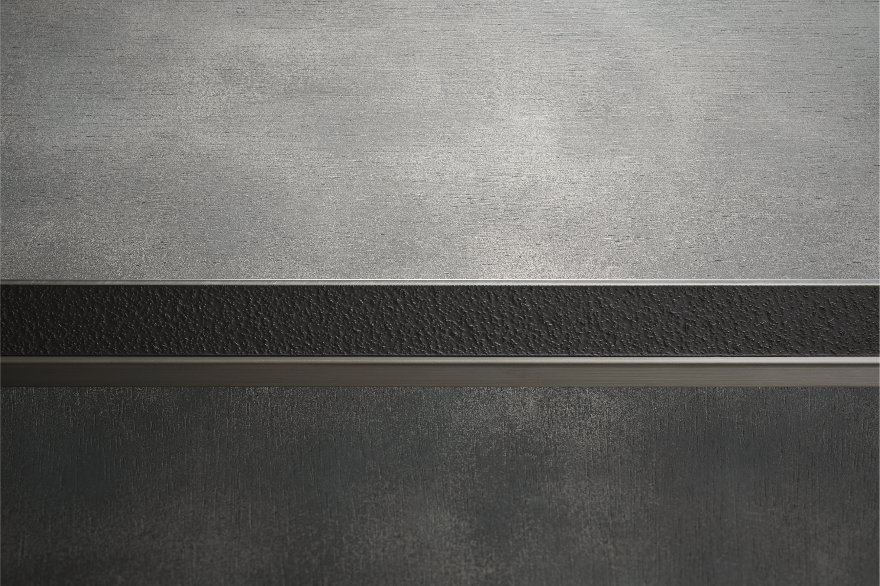 【新商品】AFOLAが屋外階段用ノンスリップ『Previo G1』を本日発売！直射日光や雨水にも対応し、最薄2.3mmで高耐久性。滑り止め効果とシンプルデザインが特徴。広範な使用シーンに対応可能。