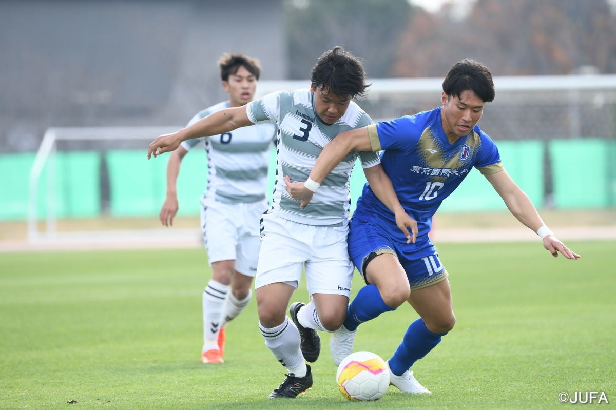 東京国際大（関東第2代表）は3-0と完勝。後半は高松大（四国代表）にシュートを1本も打たせなかった。