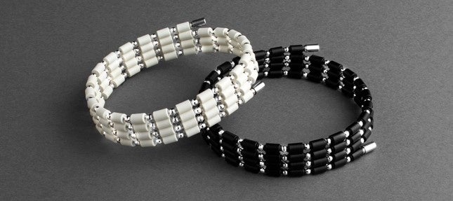 ②コアフォースループ K14 ホワイトゴールド