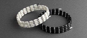 ③コアフォースループ K10 ホワイトゴールド