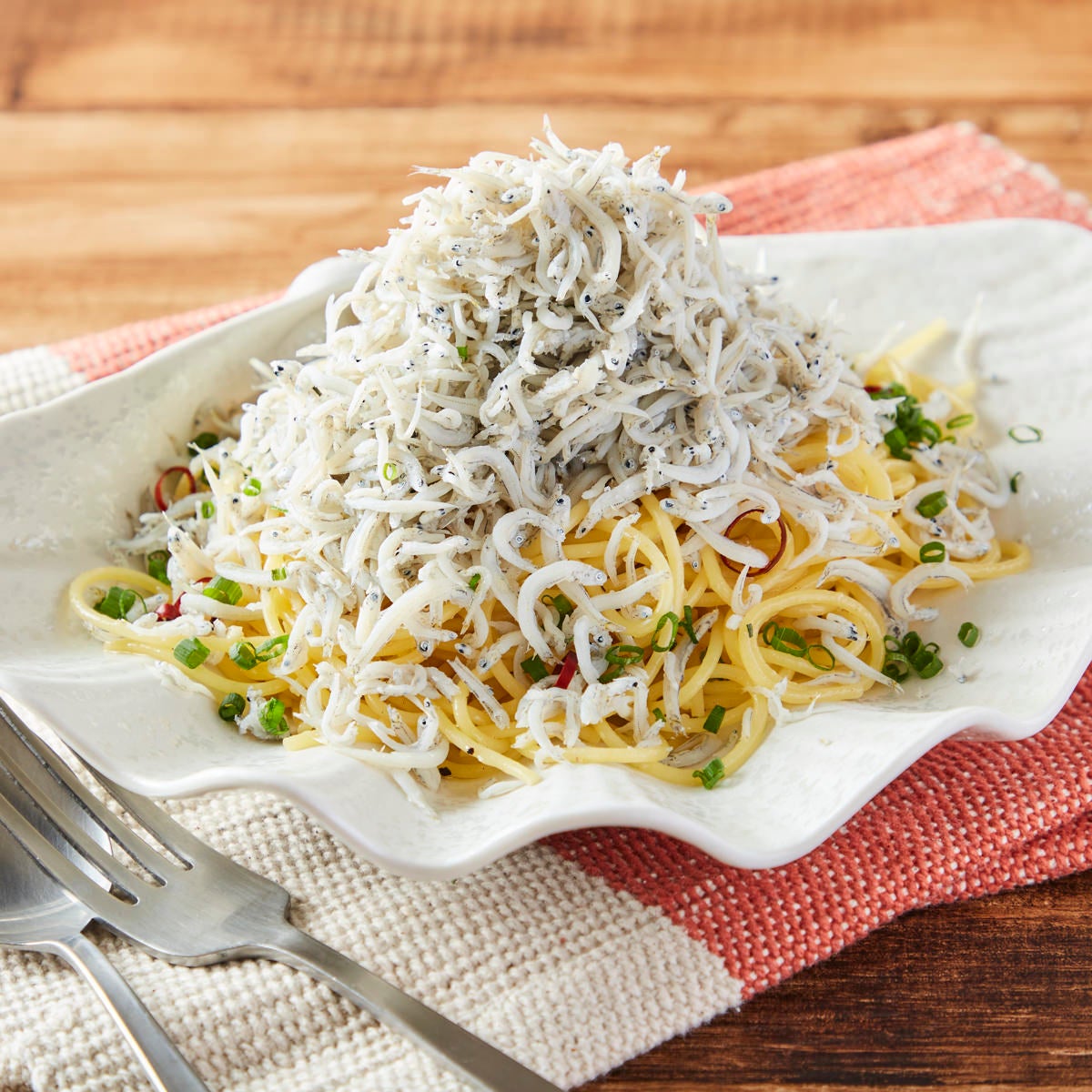 しらすたっぷりペペロンチーノ