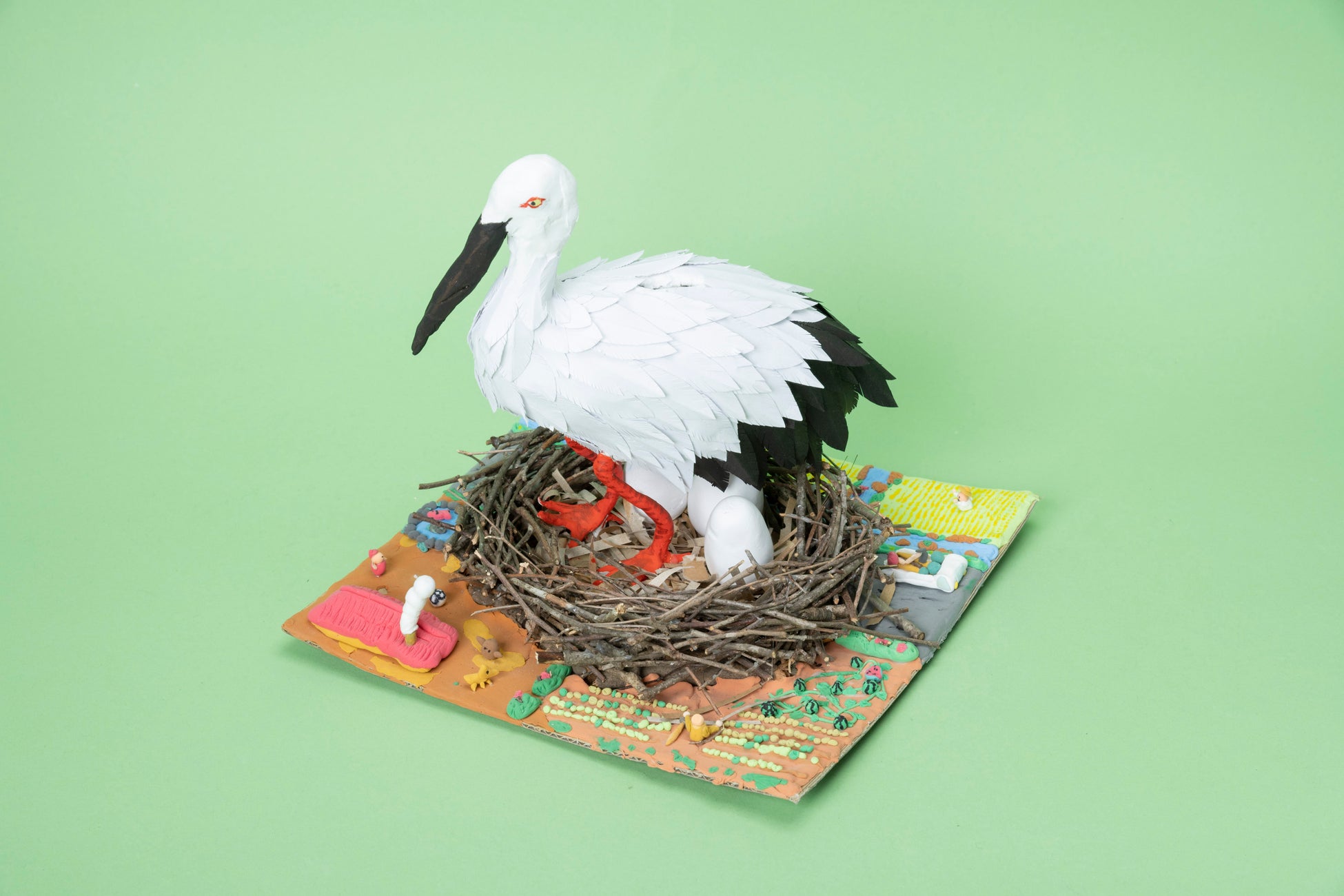 <すてきなデザイン・アイデア賞>  受賞作品 「町に幸せを運んで来たコウノトリ」