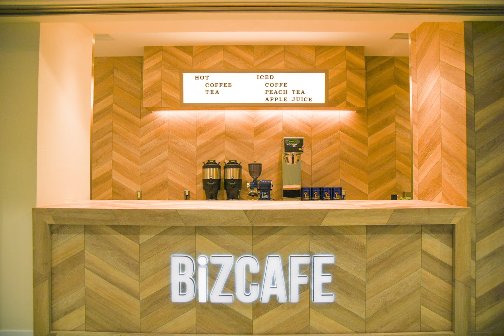 BiZCAFE（関西学院大学神戸三田キャンパス）店の様子