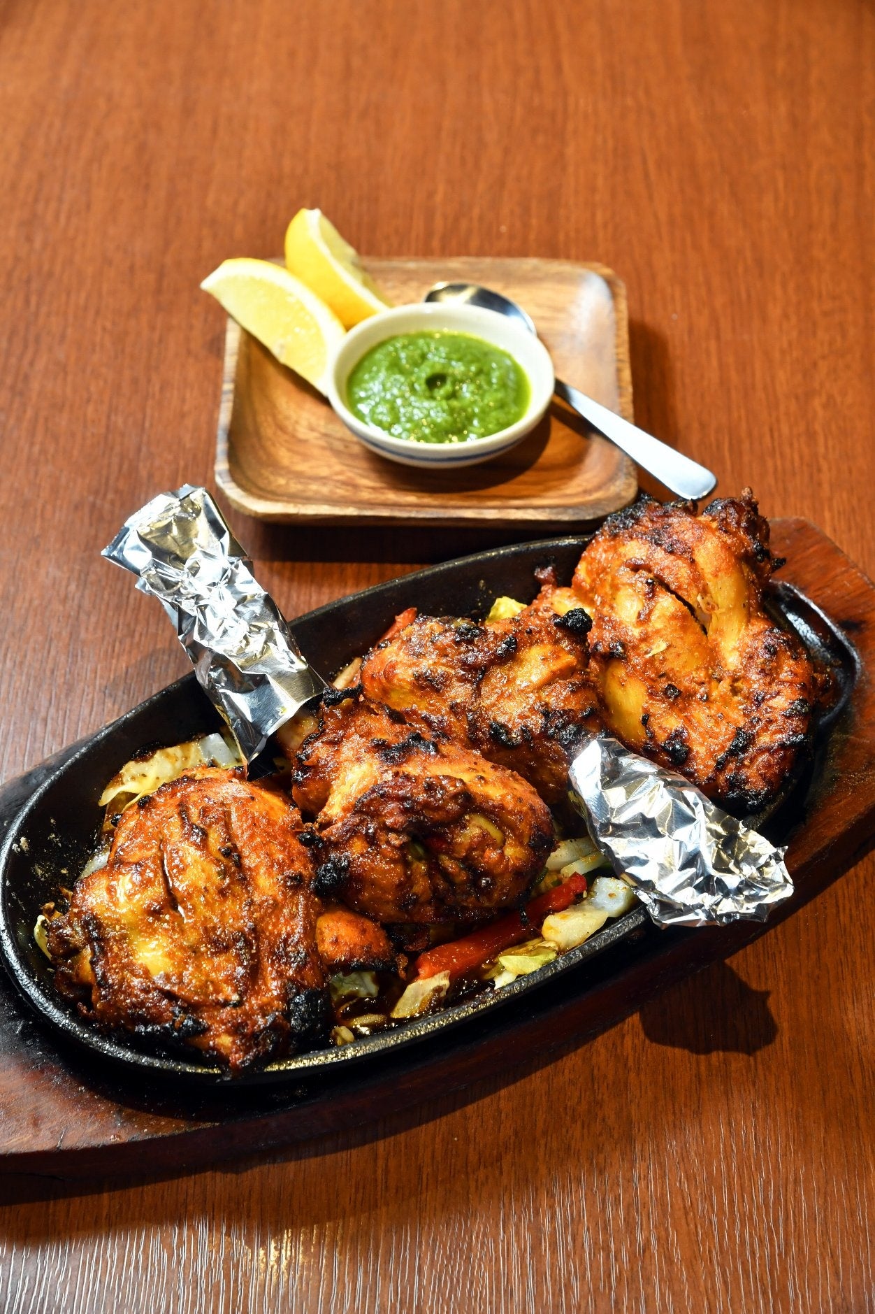 アジアンダイニングバー サパナの「タンドリーチキン」