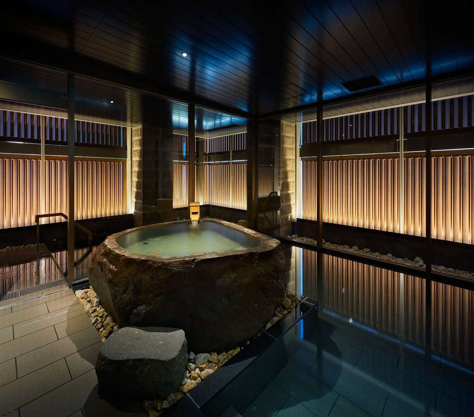 ONSEN RYOKAN 由縁 札幌