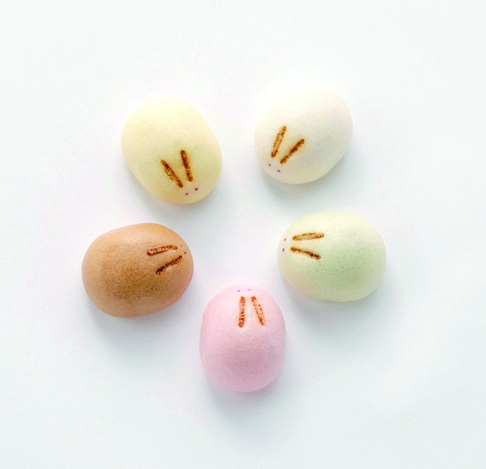 石川の銘菓「福うさぎ」を事前にご自宅へお届けいたします。