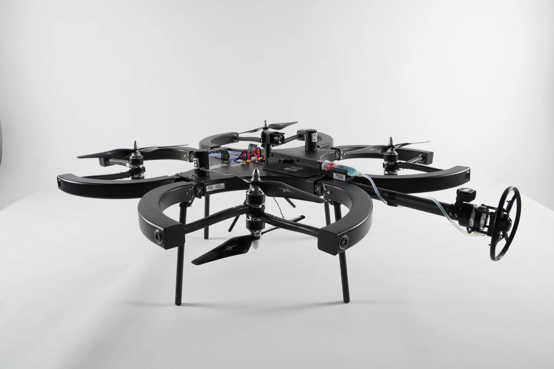 革新的な「非破壊検査用ドローン」を開発・販売する カナダ・Skygauge社と日本国内独占販売契約を締結 | 日鉄物産株式会社のプレスリリース