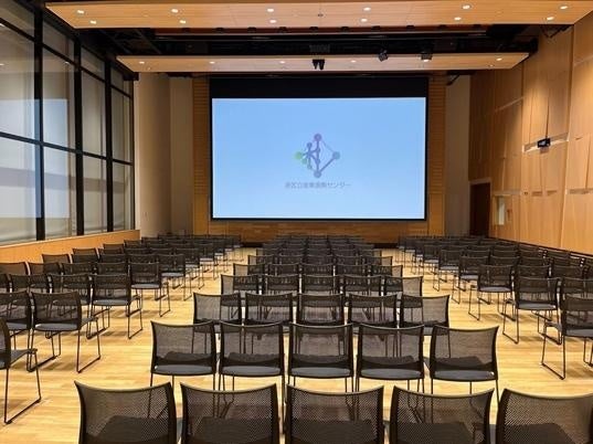 港区立産業振興センターのホール