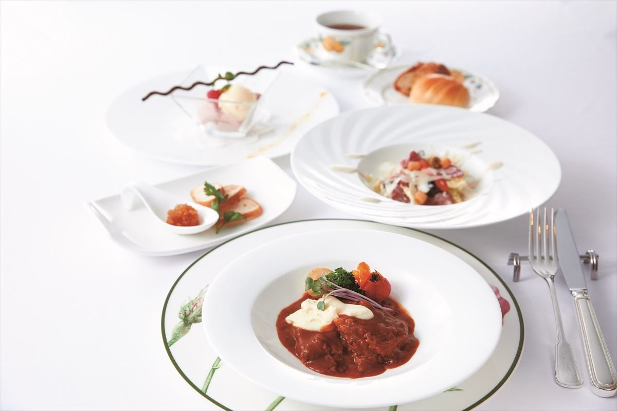 レストラン＆バンケット「フローラ」料理イメージ