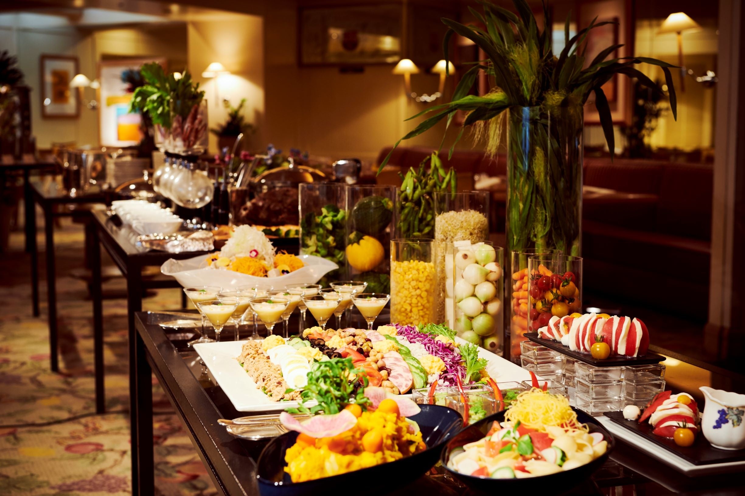 希少価値　ロイヤルパークホテル BUFFET: ビュッフェ・食べ放題 即予約OK｜HARMONY（ハーモニー）／ザ