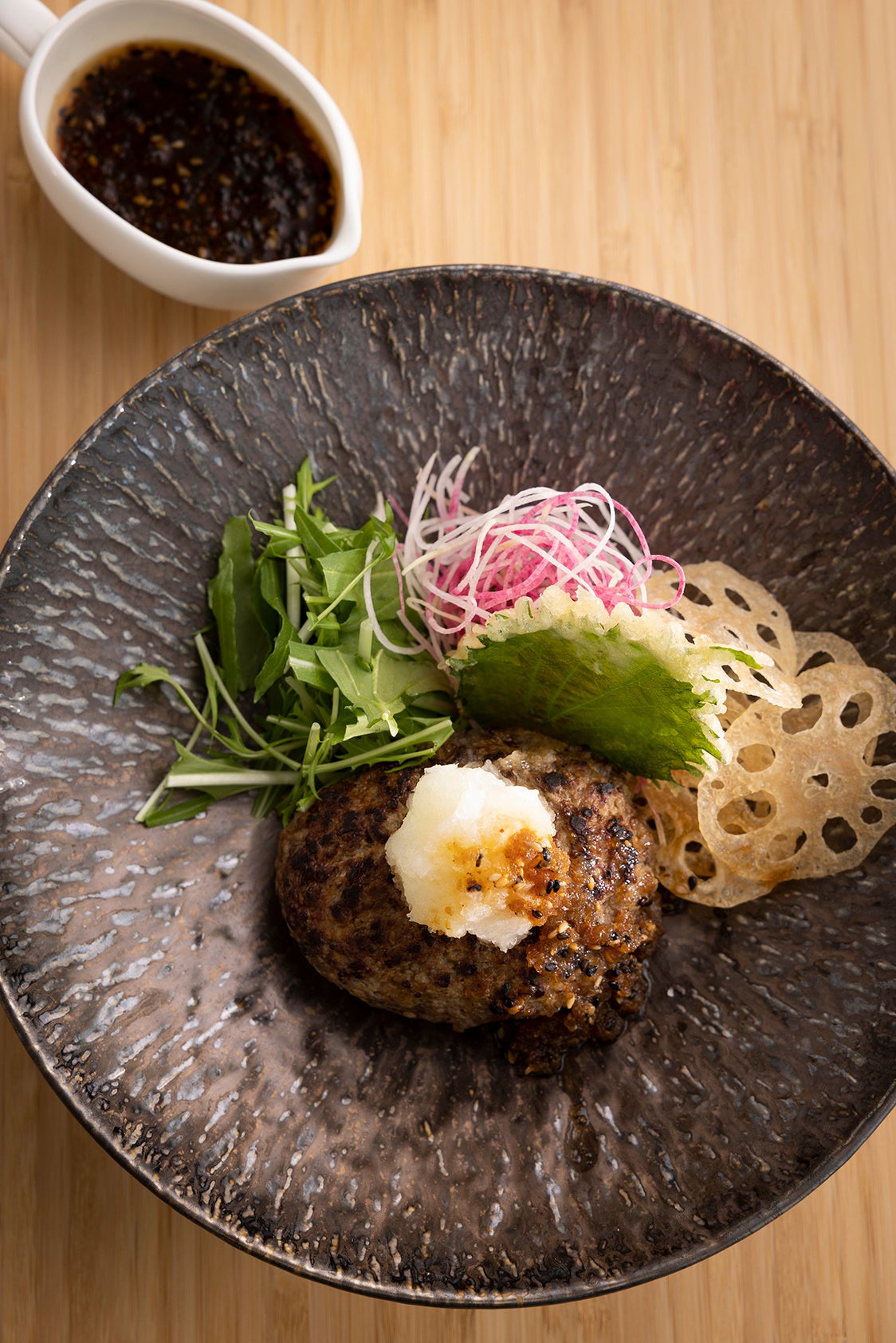 レンコンの入った和風おろしハンバーグ