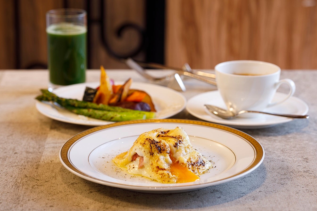 仙台ロイヤルパークホテル「クロックマダム風グラタンマフィン トリュフの香り」