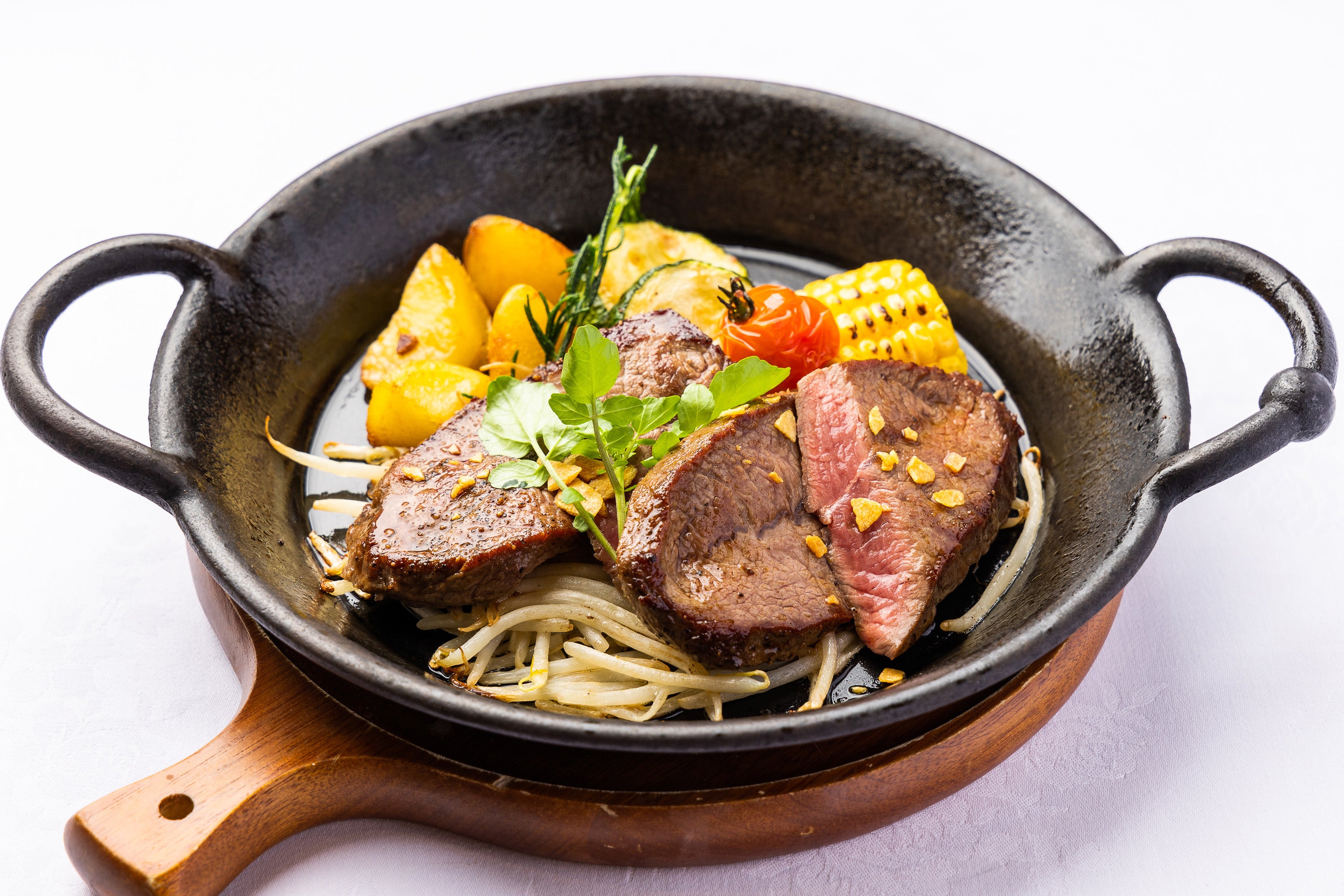 ミスジのカットステーキ 選べる3種類のソース