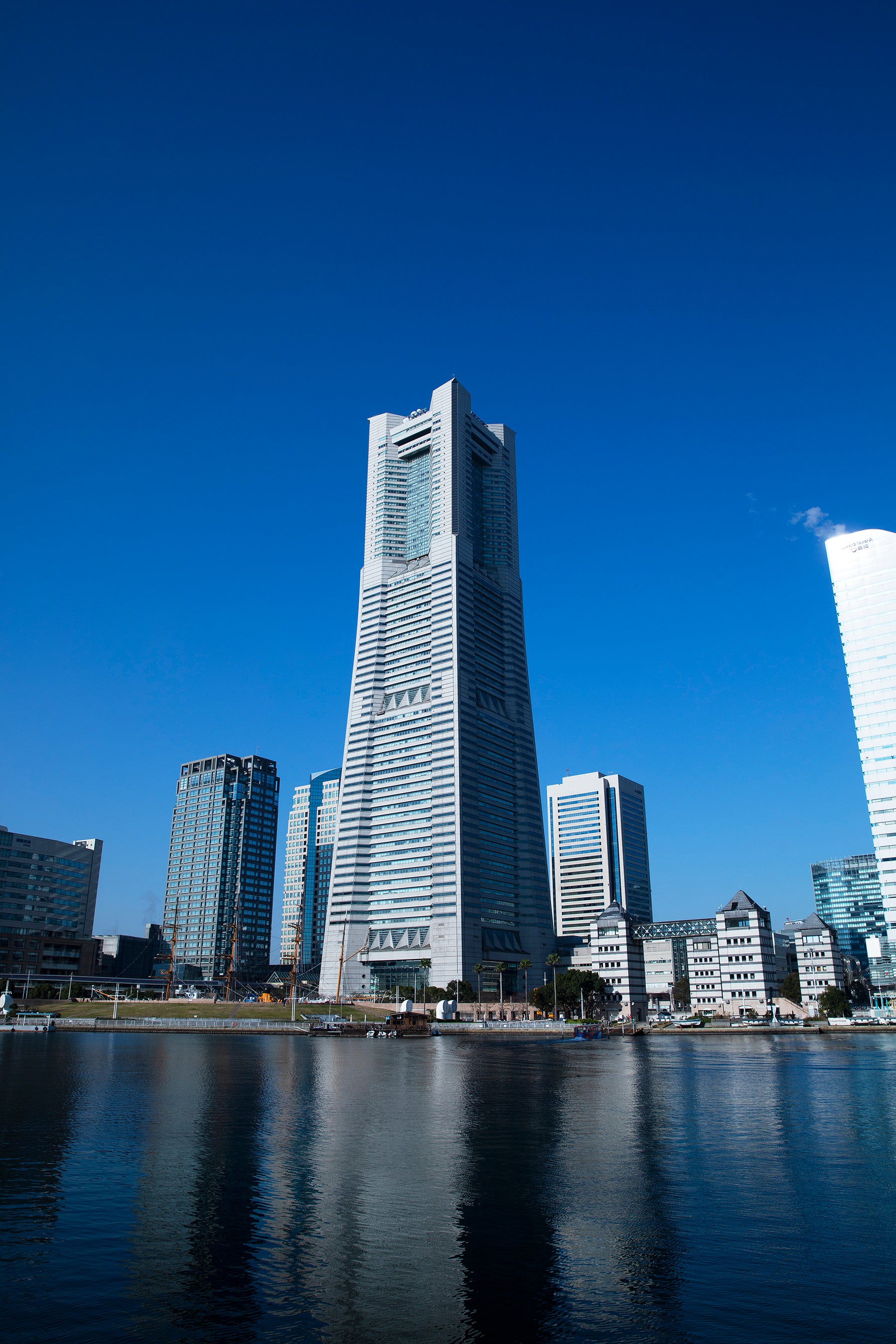 横浜ロイヤルパークホテル外観