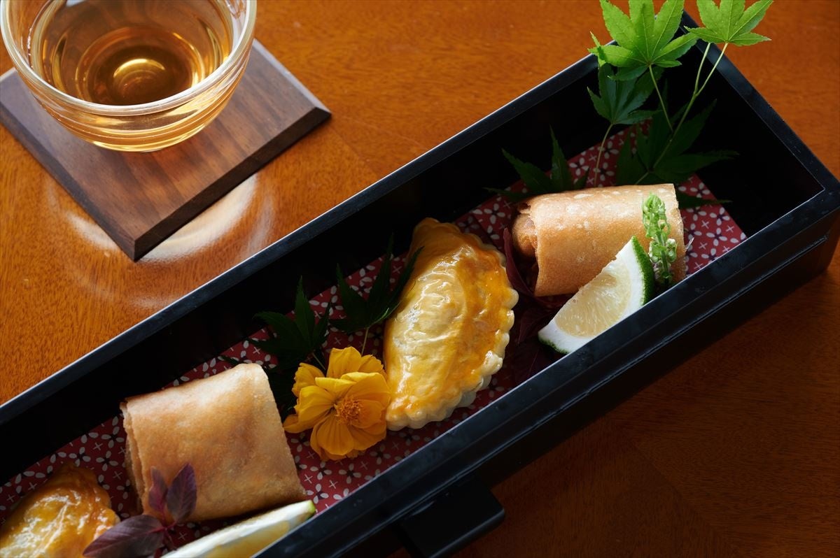 ・春巻　・チャーシュー入り パイ包み