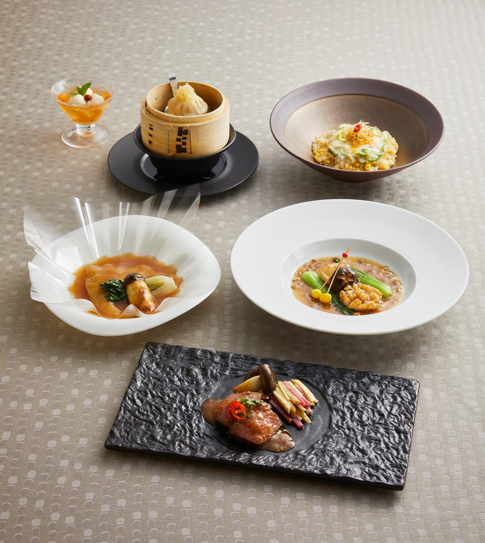 「美味彩華2022 白秋」ディナーコース