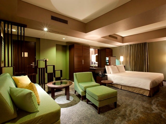 ジュニアスイート（キング）