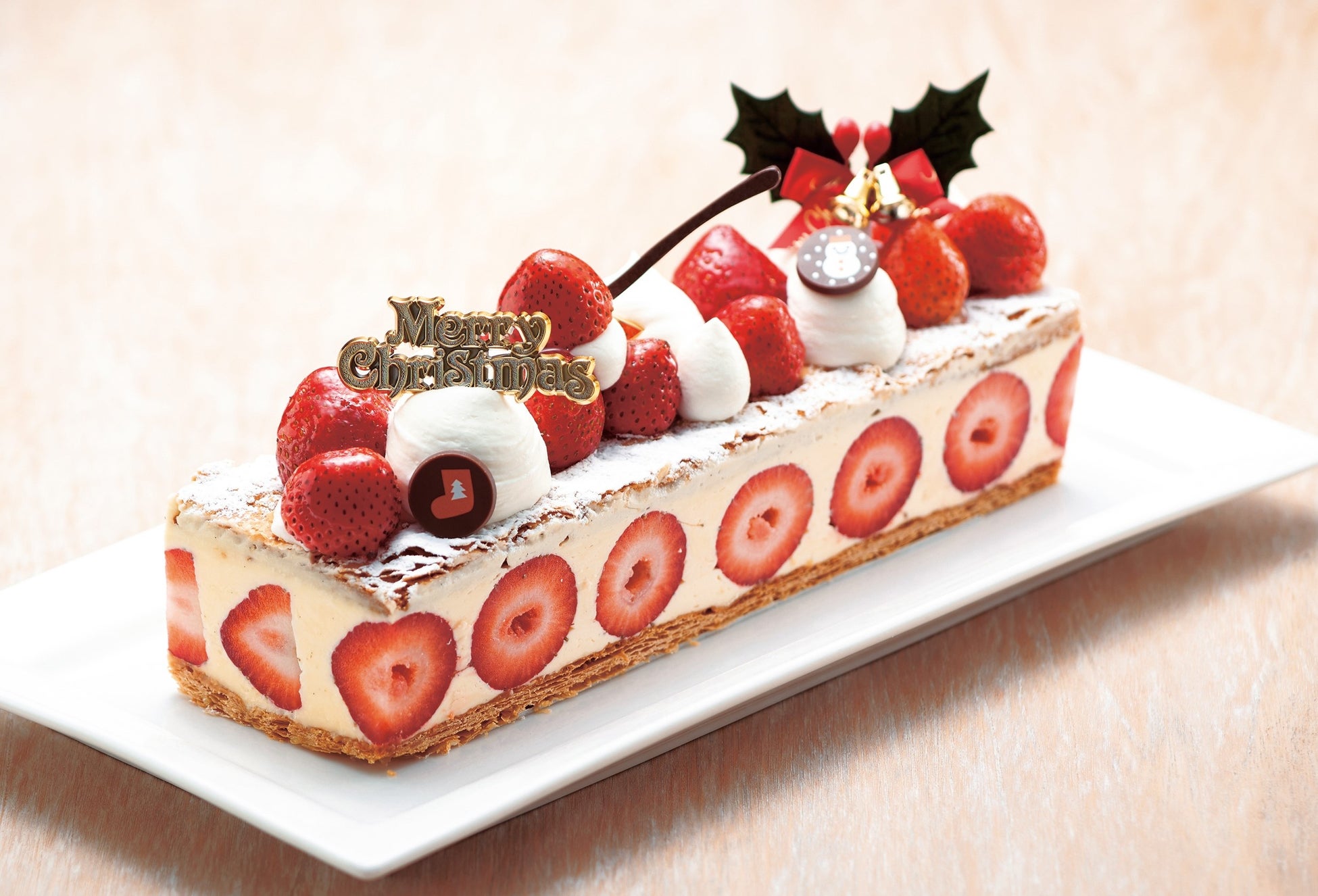 クリスマスケーキ 横浜ロイヤルパークホテル Christmas Special Selection 11月1日 火 より予約受付開始 株式会社ロイヤルパークホテルズアンドリゾーツのプレスリリース クリスマスケーキ 横浜ロイヤルパークホテル Christmas Special Selection 11月1日 火 より予約受付開始 株式会社ロイヤルパークホテルズアンドリゾーツのプレスリリース