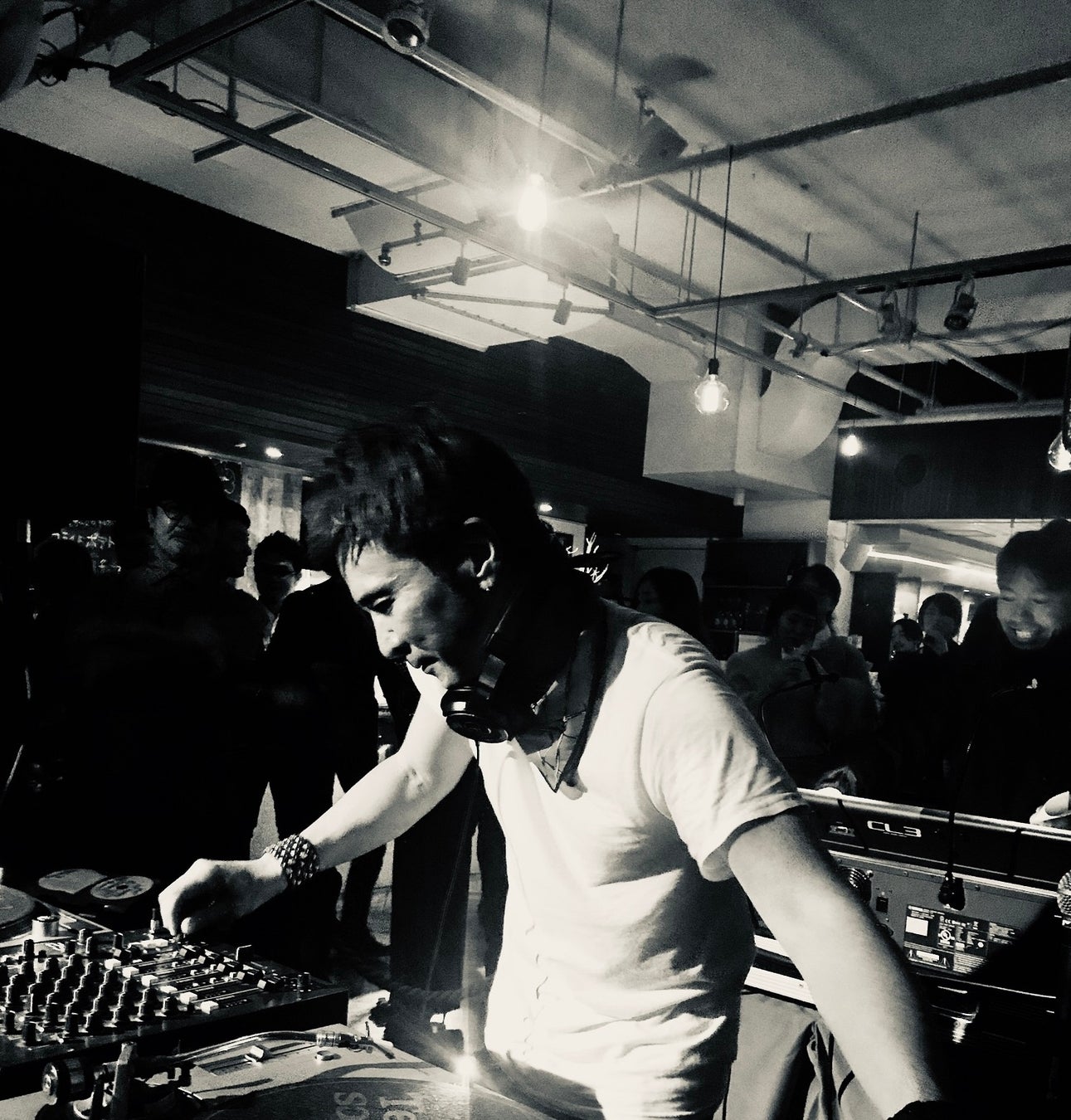 「CANVAS LOUNGE produced by P.C.M.」のサウンドプロデューサーDJ LAVA