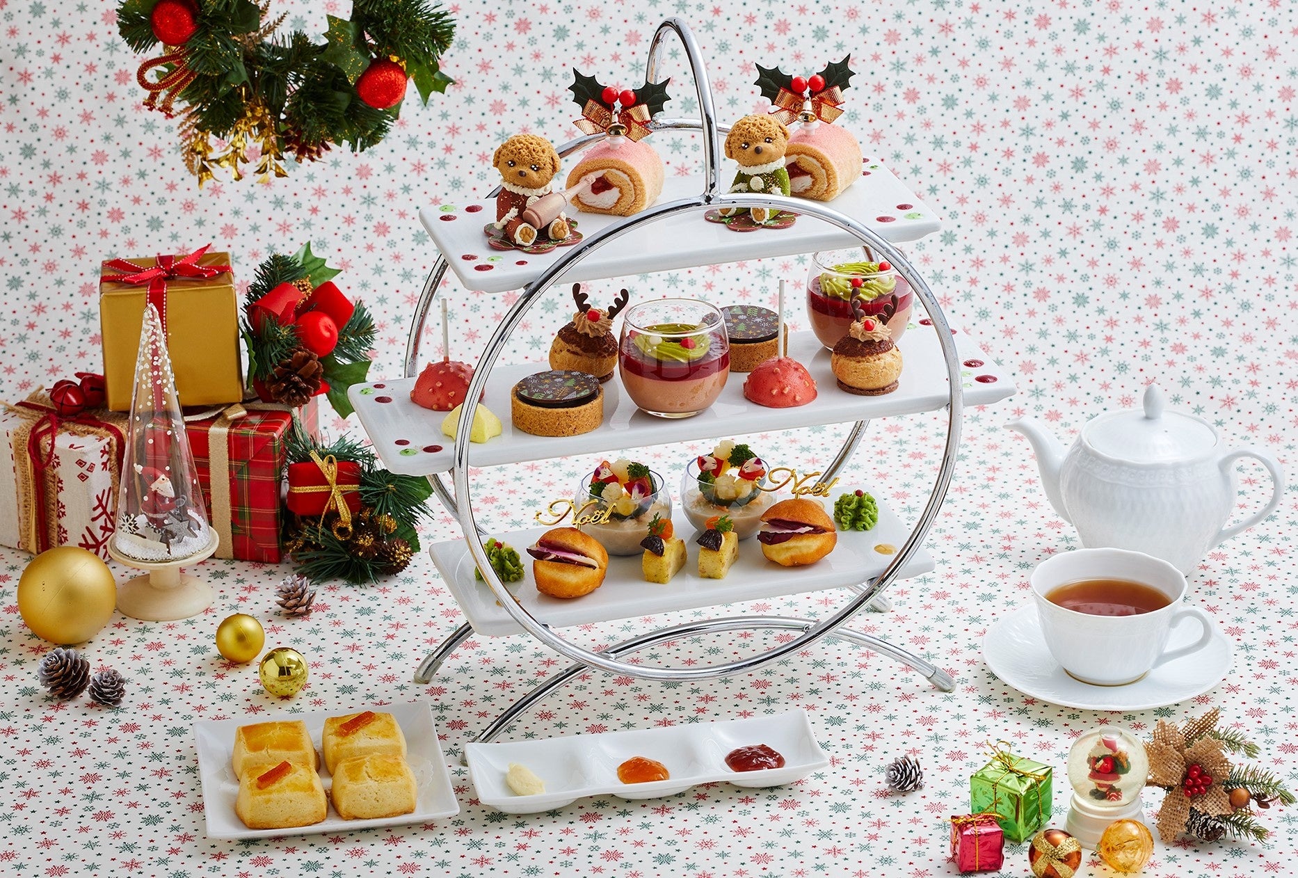 クリスマスアフタヌーンティー ※写真は2名様分です。