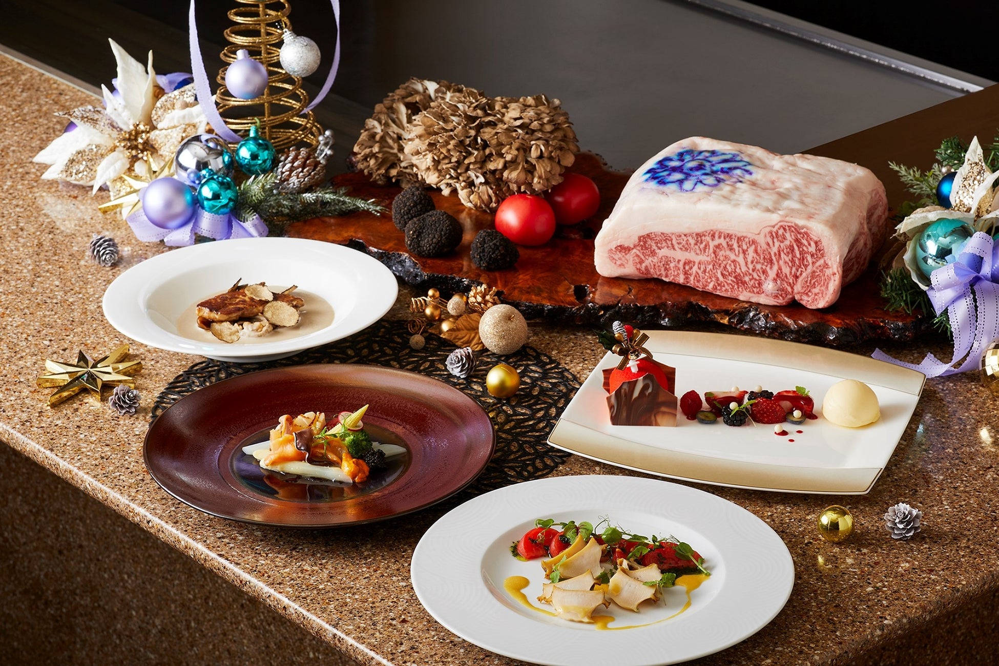 「すみだ」 クリスマスディナー ¥42,350(¥35,000)